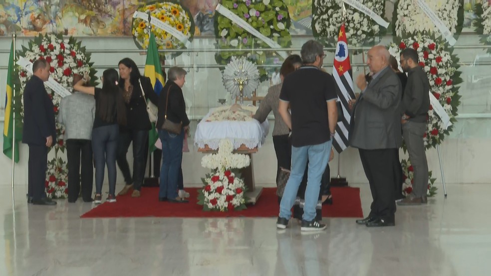 Corpo do cantor Agnaldo Rayol é velado na Alesp na manhã desta terça-feira (5). — Foto: Reprodução/TV Globo
