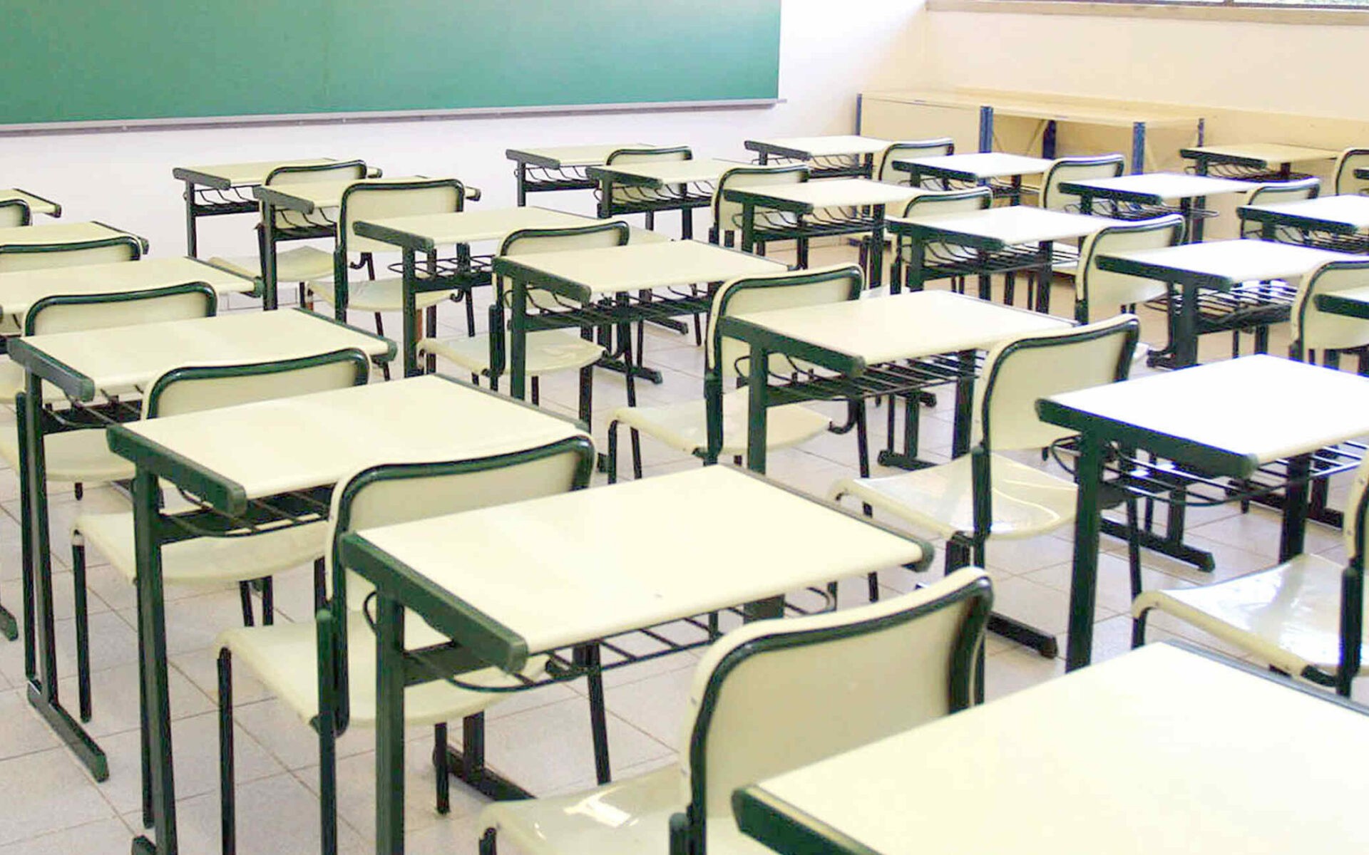 Mensalidade no ensino médio aumenta 10% em Natal, aponta Procon; veja média de preços