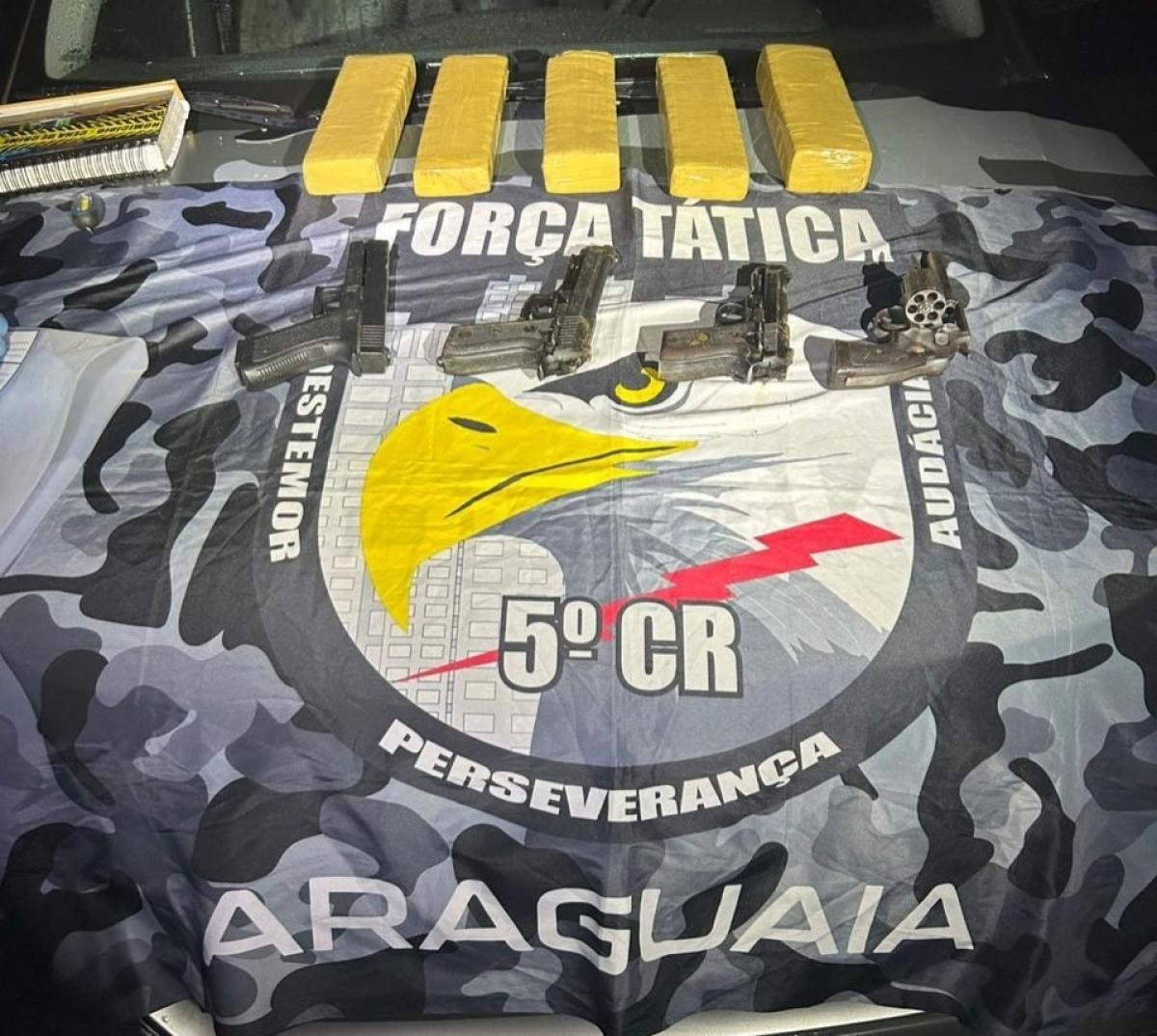 Dois suspeitos de tráfico de drogas morrem em confronto com a polícia em MT