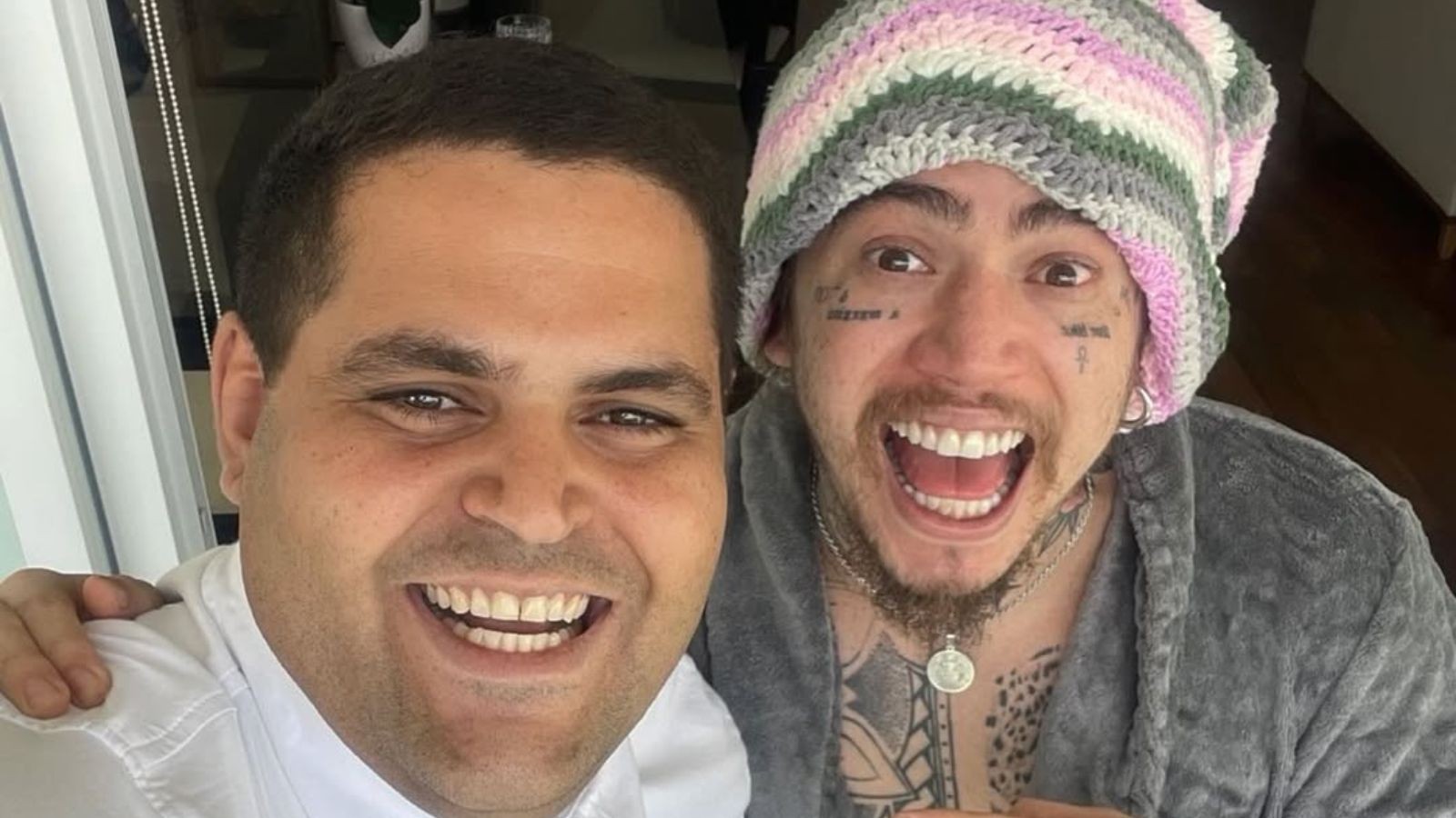 Influenciador que viralizou ao dançar em locais públicos se encontra com Whindersson Nunes: 'sonho da minha vida'