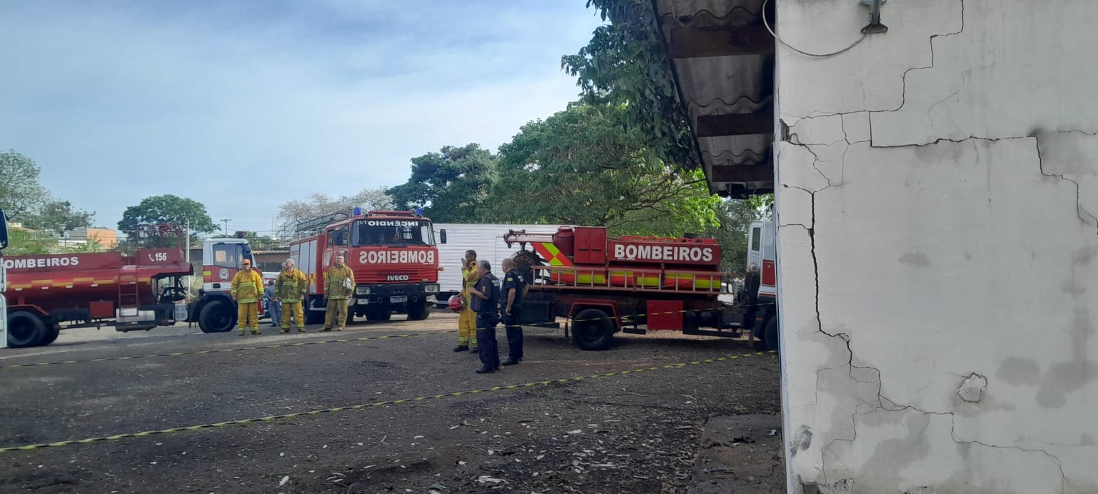 Corpo carbonizado é encontrado em imóvel destruído por incêndio em Mogi Mirim