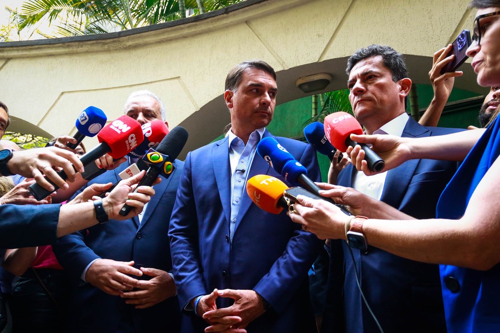 fta20260830211 Flávio Bolsonaro se reúne com ministro de El Salvador em São Paulo e defende endurecimento penal