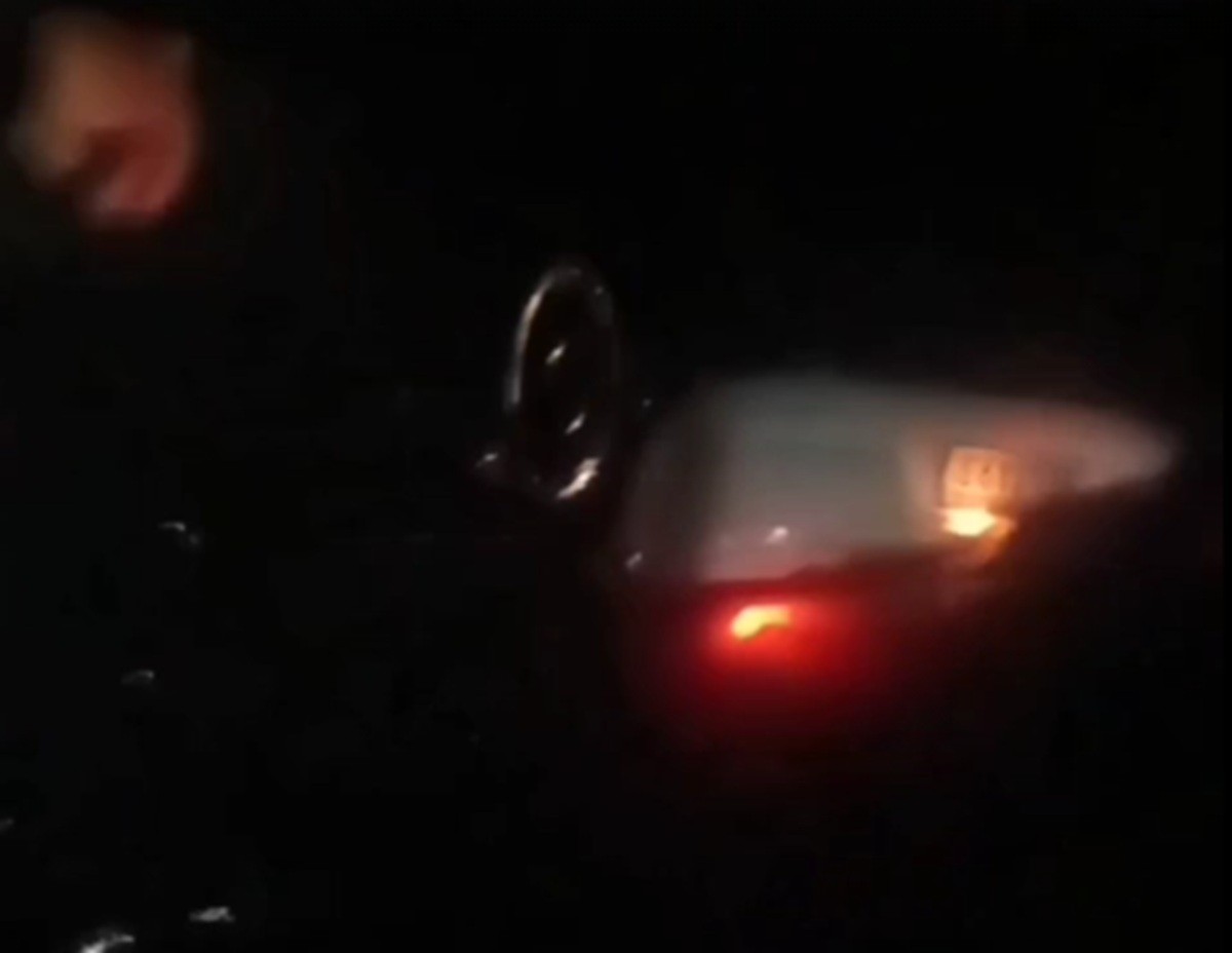 Carro cai em barragem e duas pessoas são resgatadas no interior do RN 