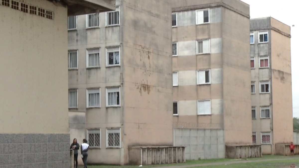 Moradores de condomínio em Mogi das Cruzes reclamam de falta de manutenção e cobram transparência 