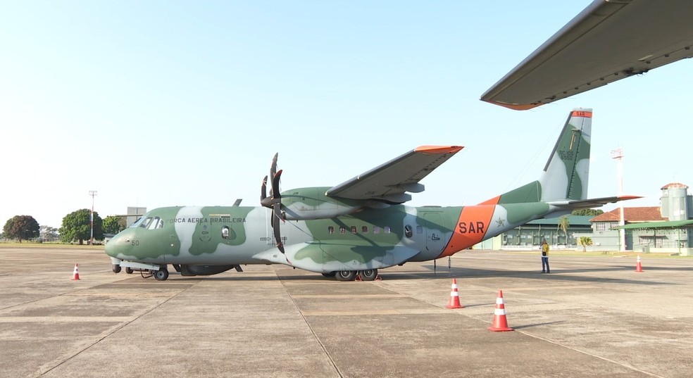 Aeronave similar a Amazonas, utilizada principalmente no resgate de vítimas e auxilio de salvamento — Foto: Maxssandro Martins/ TV Morena