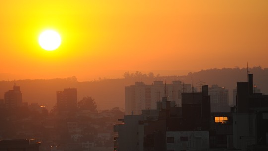 O sol voltou! Onda de calor começa hoje no Centro-Sul; veja previsão