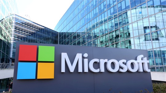 Ataque a programa da Microsoft afeta cerca de 100 organizações, dizem pesquisadores - Sharepoint é usado para compartilhar informações dentro de empresas e foi alvo de um ataque 'dia zero', em que cibercriminosos aproveitam brechas que não eram conhecidas.