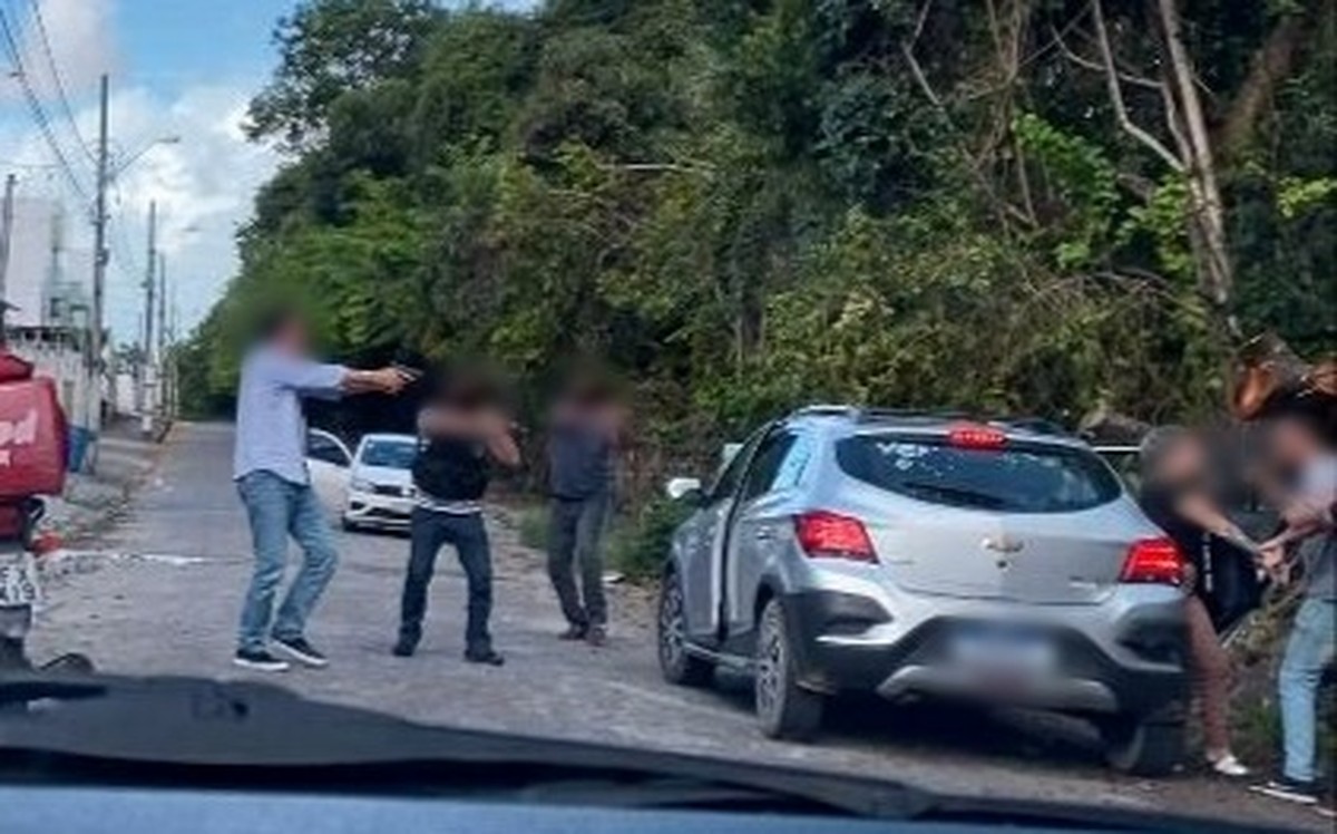 Suspeito de matar quatro pessoas em chacina no Rio de Janeiro é preso ...