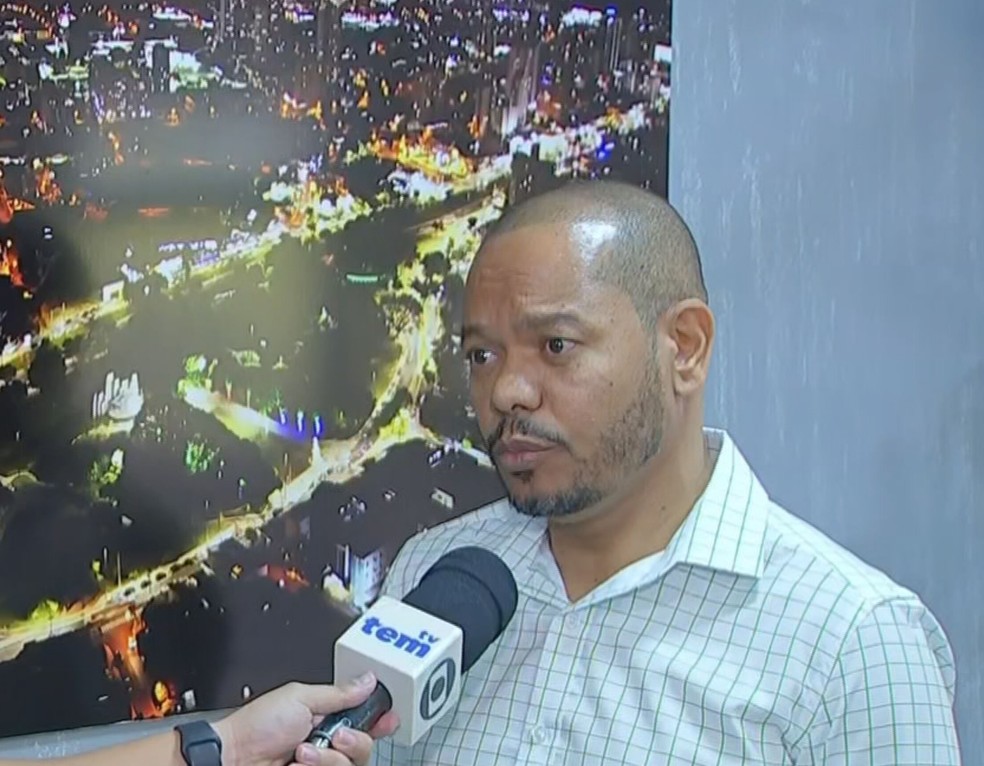 1 de 6
Presidente da empresa afirma que reajuste foi definido ap&oacute;s c&aacute;lculo t&eacute;cnico dos custos do transporte coletivo &mdash; Foto: TV TEM/Reprodu&ccedil;&atilde;o