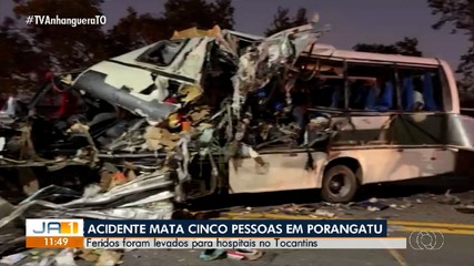 Oito feridos em acidente entre ônibus da UFPA e carreta são levados para hospitais do TO