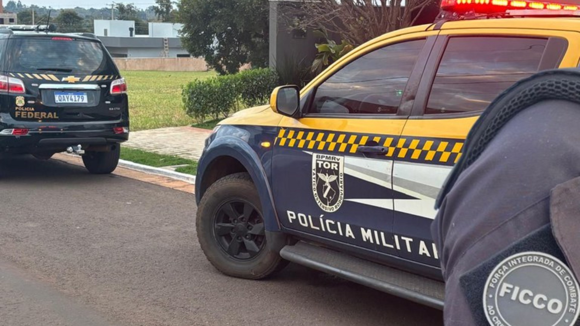 Ex-companheira de líder do PCC é alvo de operação em Campo Grande por lavagem de quase R$ 3 milhões