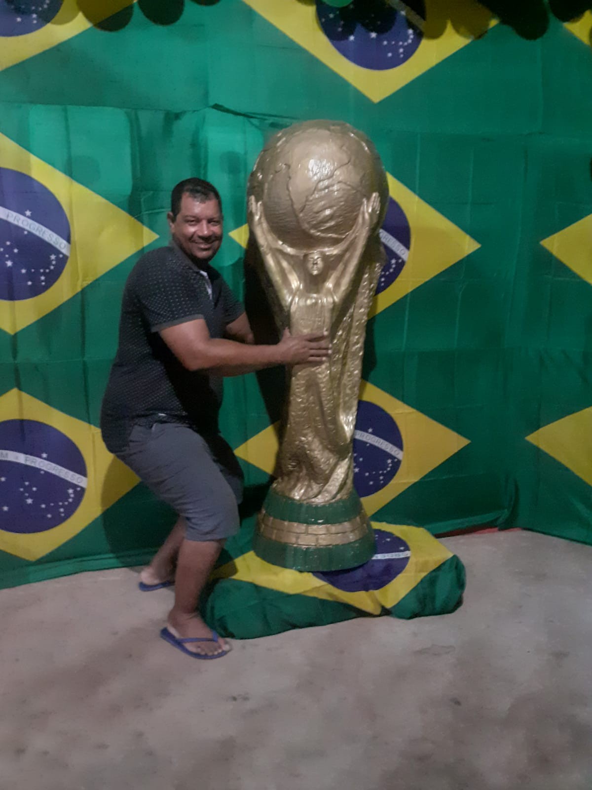 Copa do Mundo 2014 - Chuva de água à noite e de gols à tarde