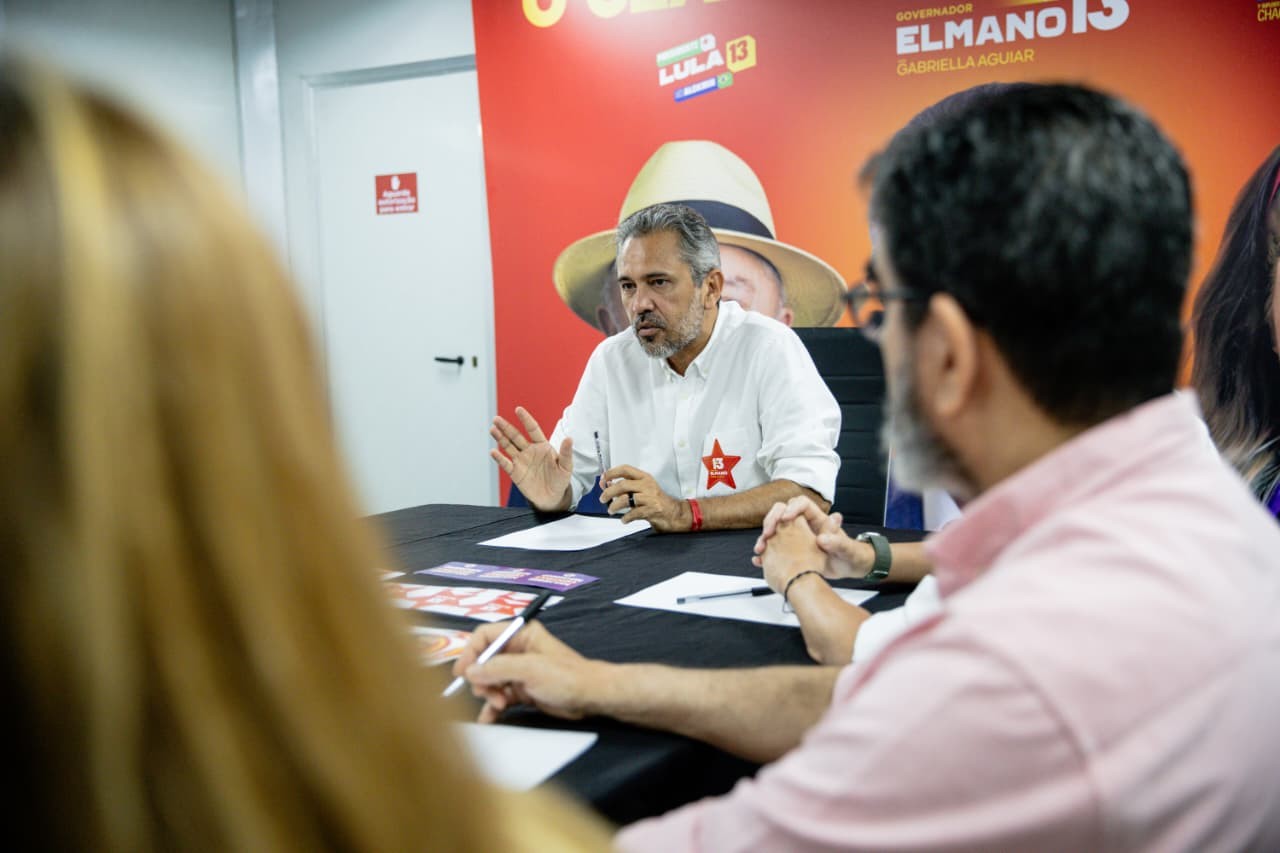 Elmano promete comprar peixes de pescadores artesanais para alimentação em hospitais e escolas do Ceará