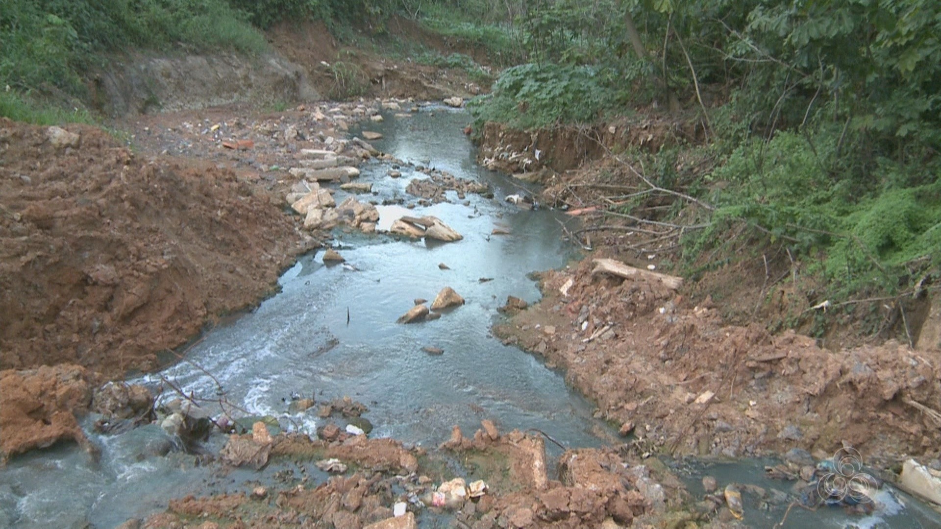 Acre é o estado que menos investe em saneamento no país, aponta estudo