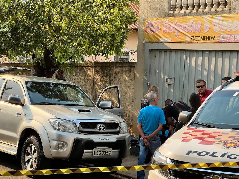 Empresário e funcionário são baleados em São José do Rio Preto (SP) — Foto: TV TEM / Tom Dias