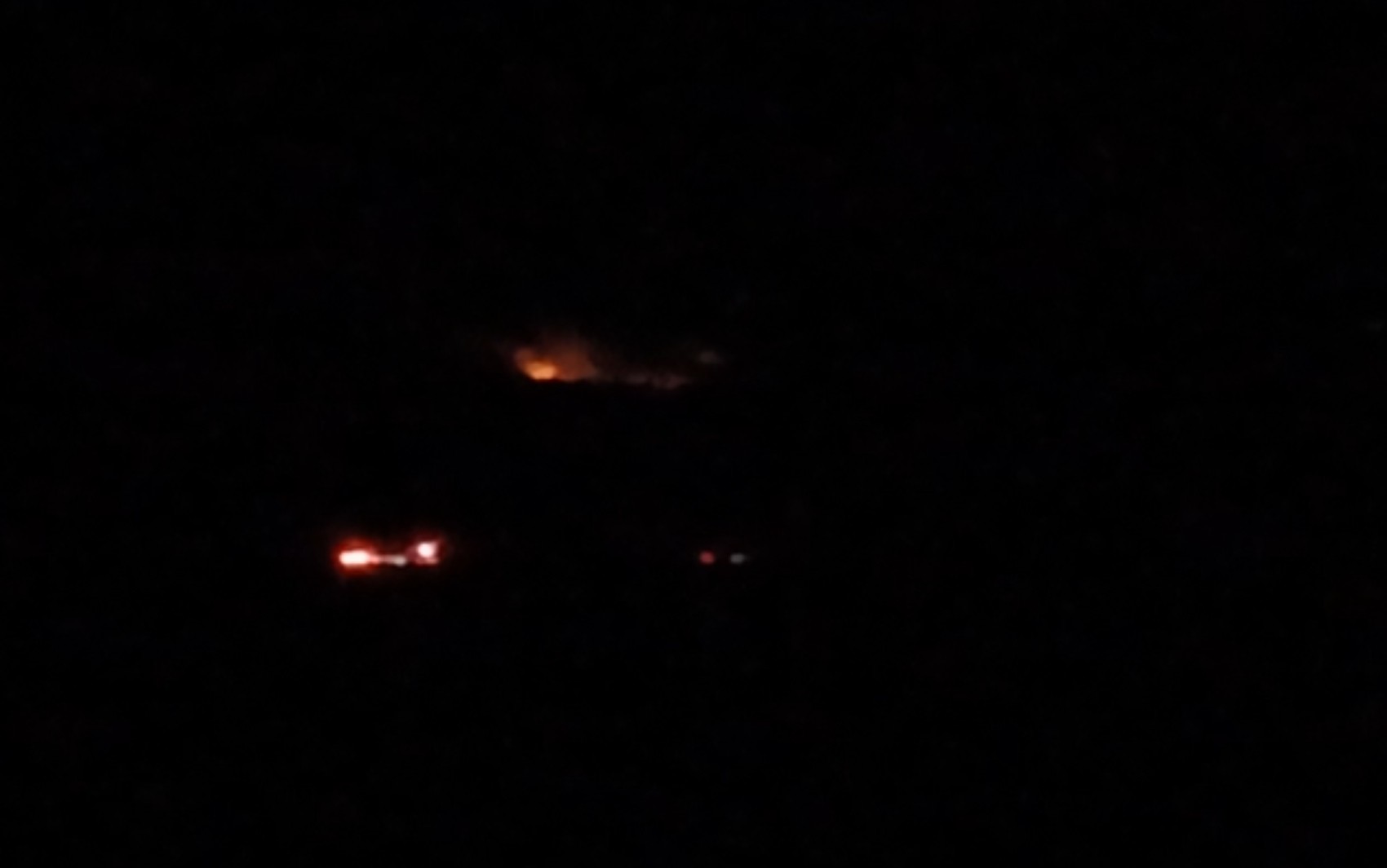 Chapada dos Veadeiros: raio causa incêndio e visitantes acampados são retirados do parque, diz ICMbio