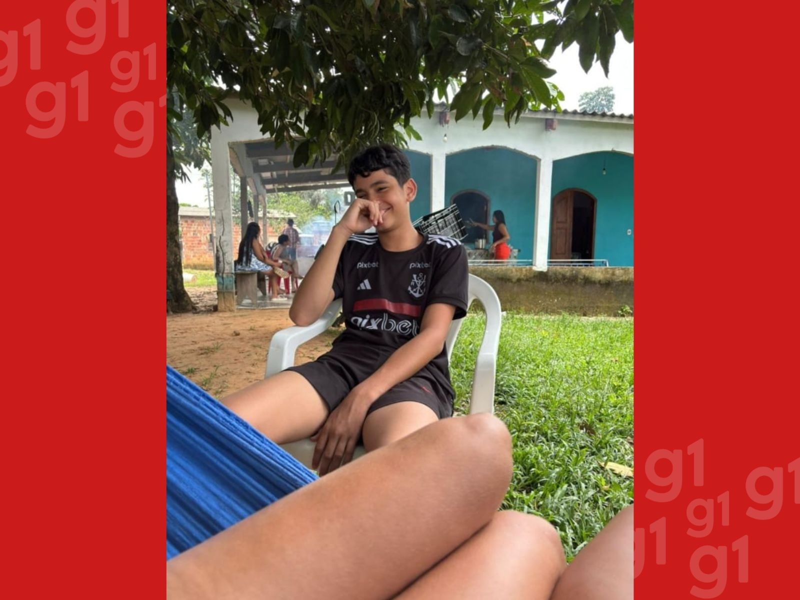 VÍDEO: Adolescente é atropelado enquanto andava de bicicleta em rodovia do Acre