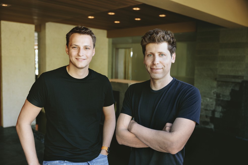 Alex Blania e Sam Altman, fundadores da Tools for Humanity, empresa que opera projeto da Worldcoin — Foto: Business Wire via AP