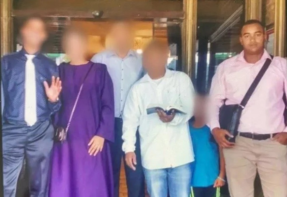 Traficante Peixão frequentando uma igreja — Foto: Reprodução