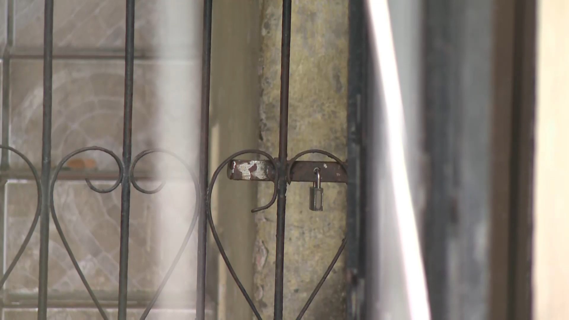 Mulher de 66 anos é encontrada morta com sinais de estrangulamento em Vila Velha