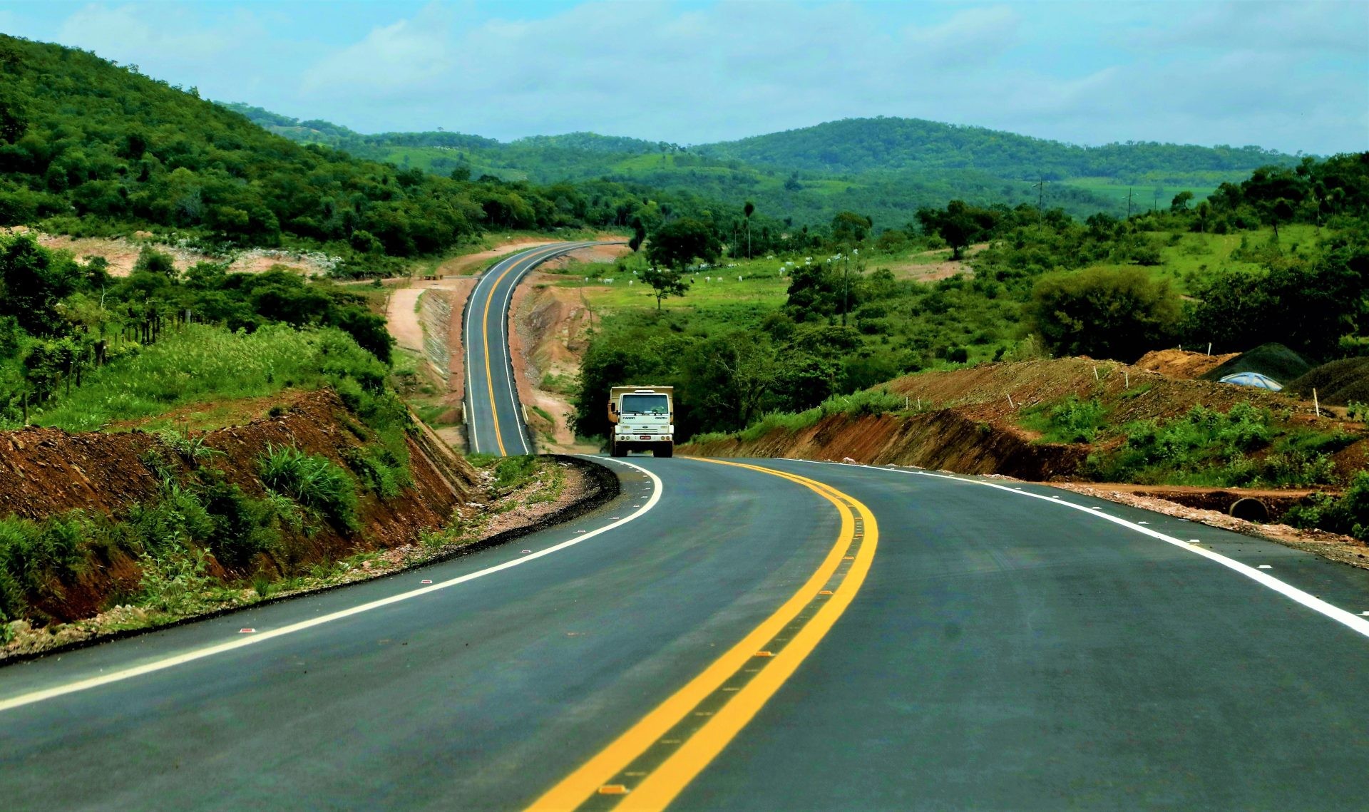 Rodovia que reduz em 40 quilômetros trajeto entre Campo Grande/ Bonito é inaugurada em MS