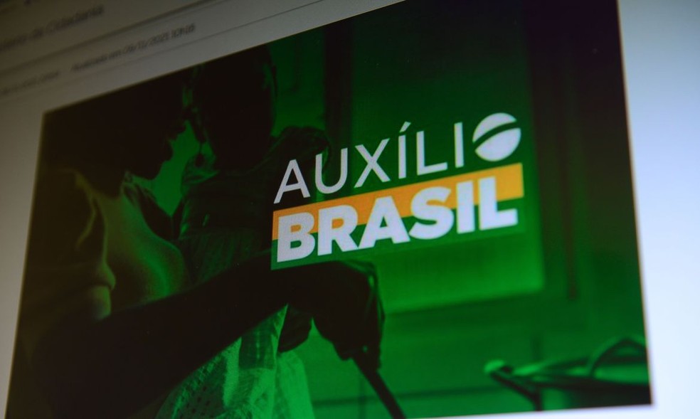 Auxílio Brasil: veja calendário e como fazer consulta ao benefício, Economia