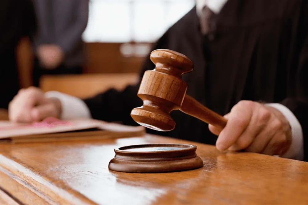 Homem é inocentado após irmão se passar por ele e usar seus documentos em crime, no Ceará