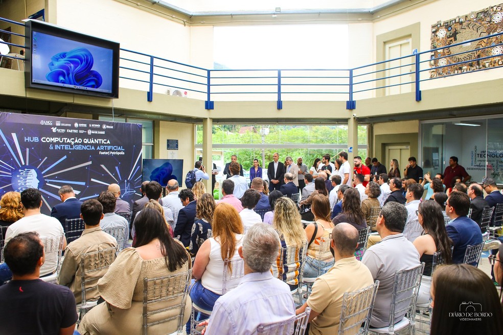 Petrópolis ganhou um HUB de computação quântica que, segundo a Prefeitura, colocou o município em um patamar de soberania científica e tecnológica — Foto: Prefeitura de Petrópolis/Divulgação