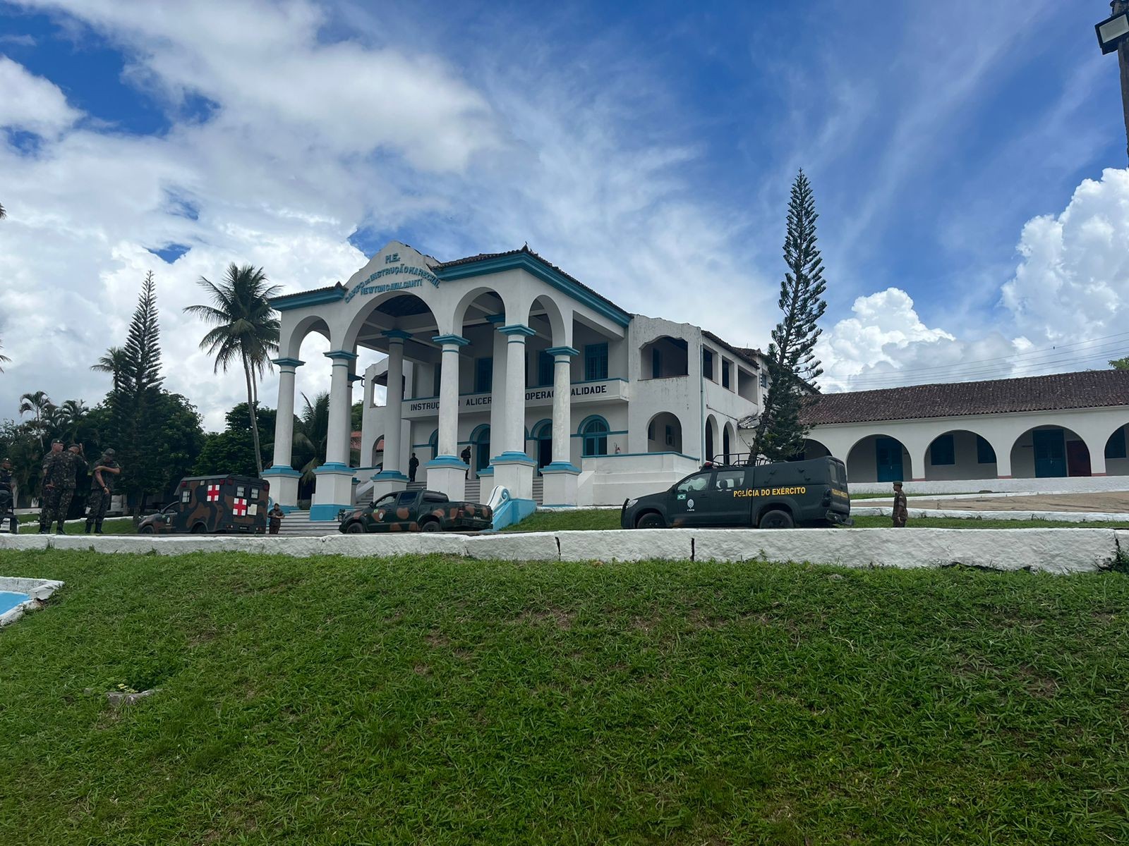 Escola de Sargentos: ministro anuncia R$ 150 milhões para obra em 2026