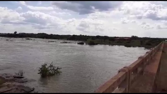 Nível do Rio Marathaoan está em cota de alerta em Barras, Norte do Piauí; famílias ribeirinhas são monitoradas - Programa: G1 PI 