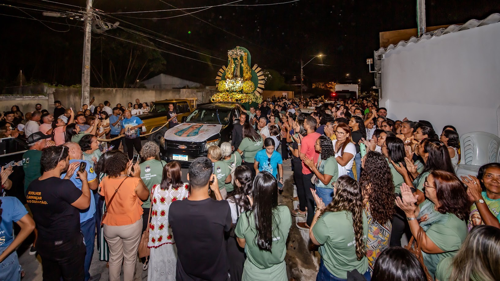 Festa de Fé em Maceió: Procissão e Missa Encerram Celebrações de Nossa Senhora Aparecida!
