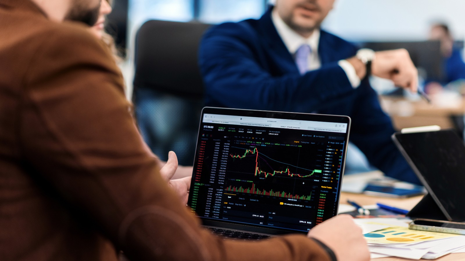 Liveb Bank S/A capta US$ 20 mi e revoluciona fiança locatícia