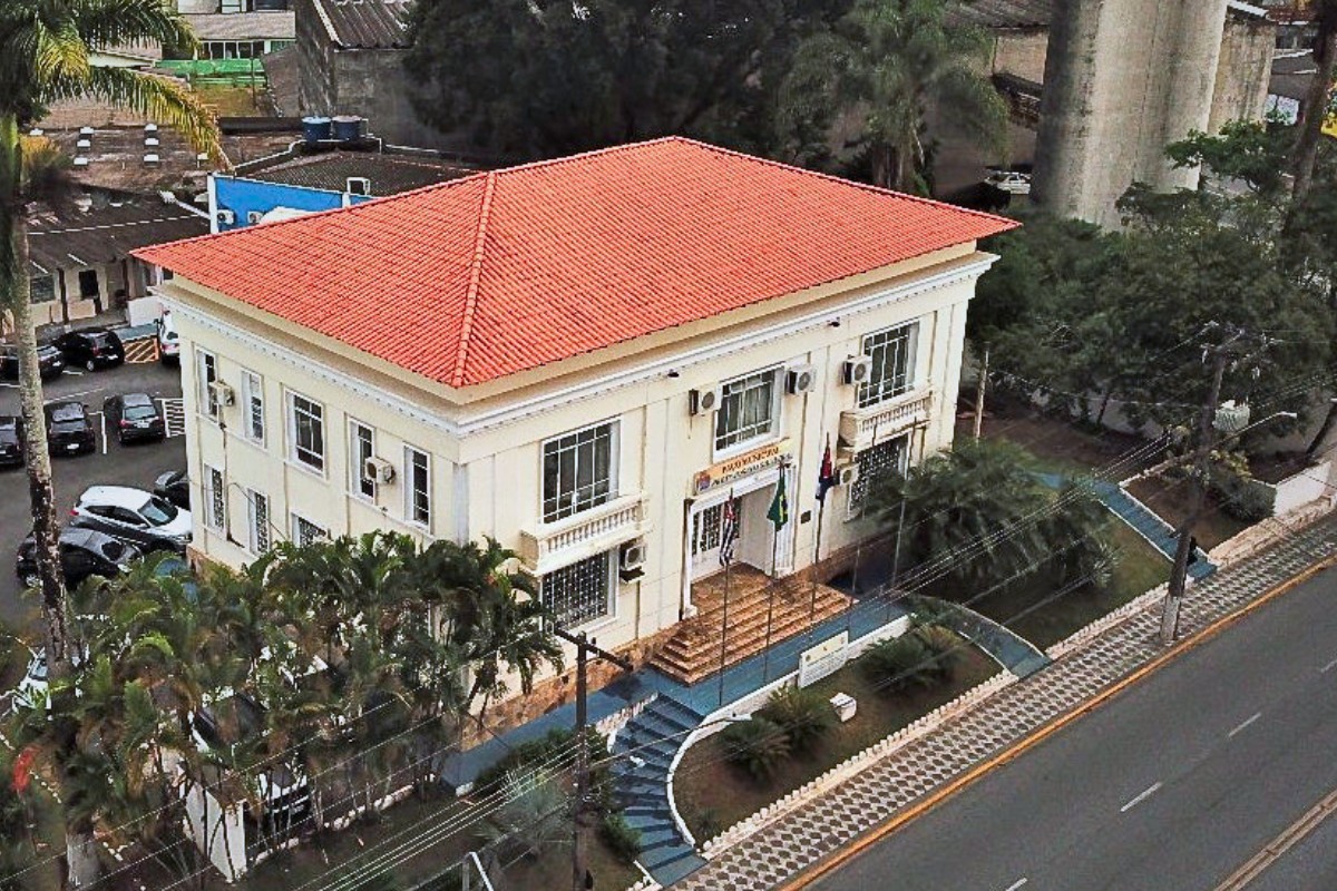 Prefeitura abre vagas de estágio para estudantes dos ensinos médio e superior em Registro