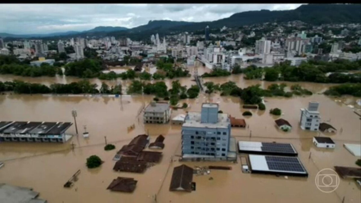 Chuvas Provocam Alagamentos E Mortes Em Santa Catarina Jornal Nacional G1 