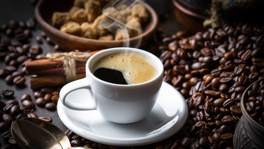 Preço do café cai ao consumidor pela 1ª vez após 16 meses de alta - Inflação do produto teve queda de 0,18% entre o dia 16 de junho e 15 de julho, segundo a Fundação Instituto de Pesquisas Econômicas (Fipe).