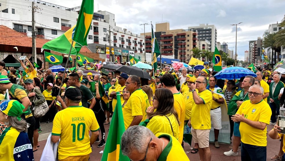 Protestos de apoiadores de Jair Bolsonaro em João Pessoa — Foto: Pedro Hugo / TV Cabo Branco