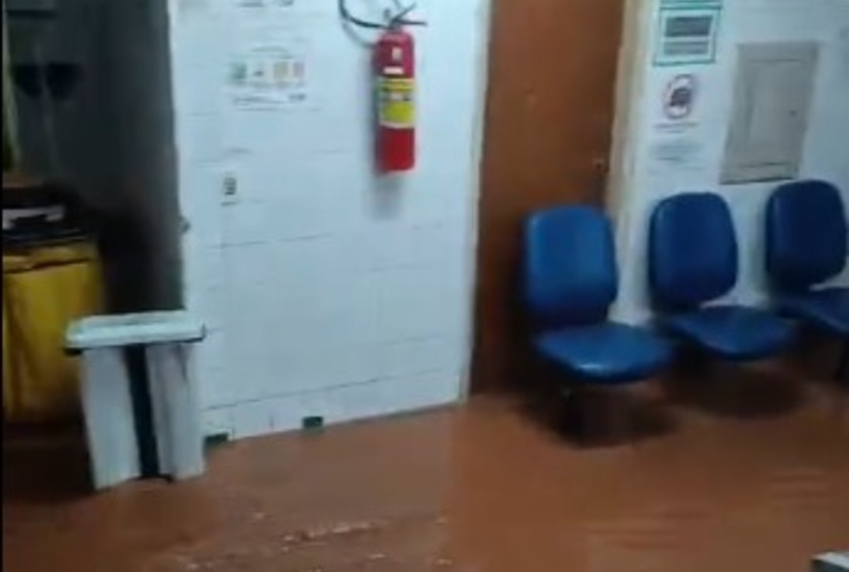 
Enxurrada invade Santa Casa, Maternidade e Pronto Socorro de Juiz de Fora após novo temporal