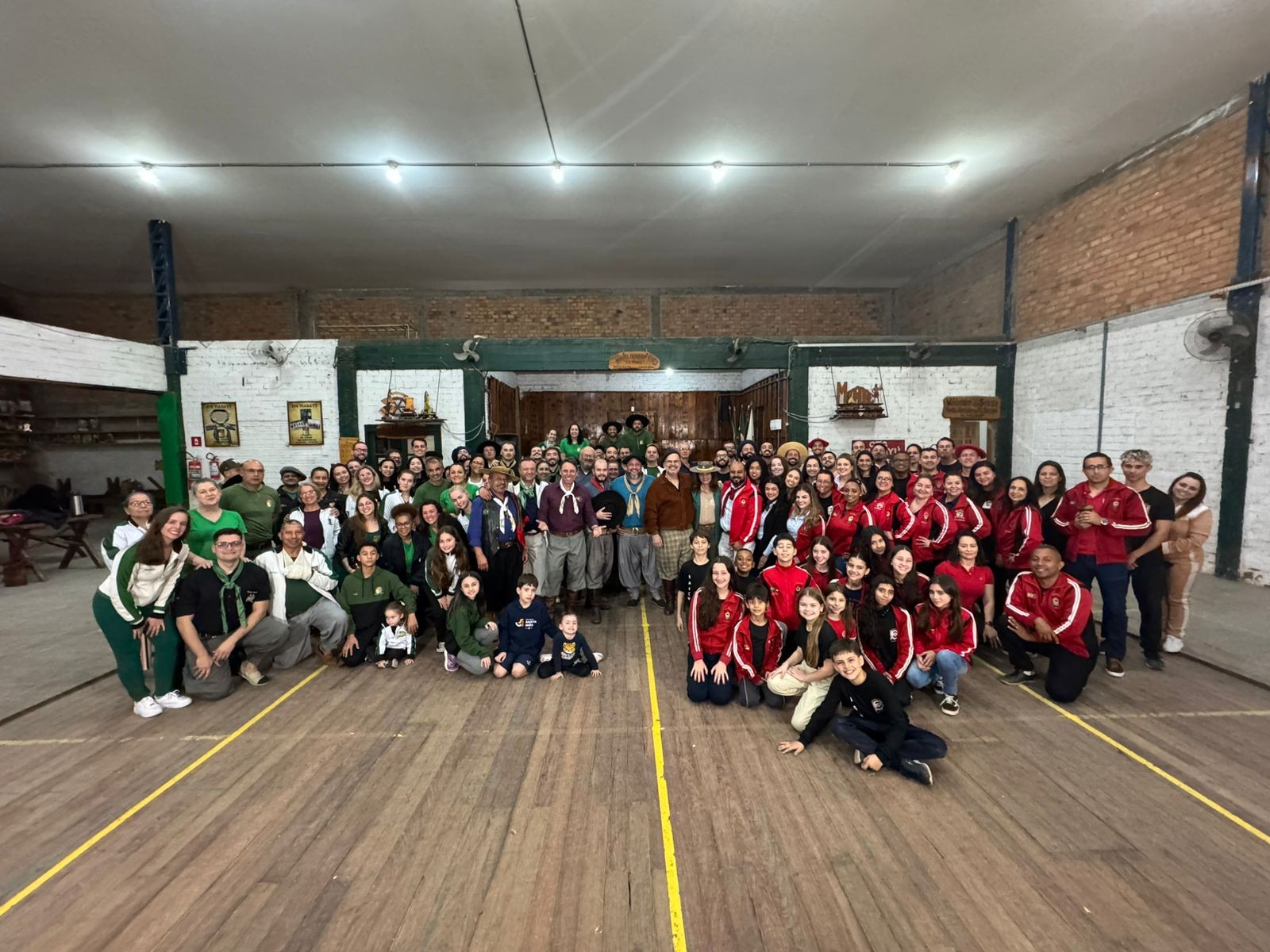 Em batalha de gigantes, CTGs homenageiam João Luiz Corrêa e César Oliveira & Rogério Melo no Desafio Farroupilha