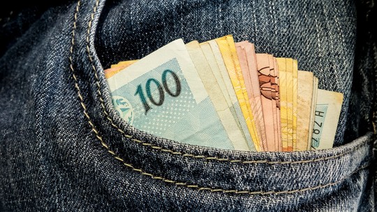 Brasileiros têm segurança nas finanças hoje, mas mantêm pé atrás, aponta Ipsos - Foto: (Arquivo/Agência Brasil)