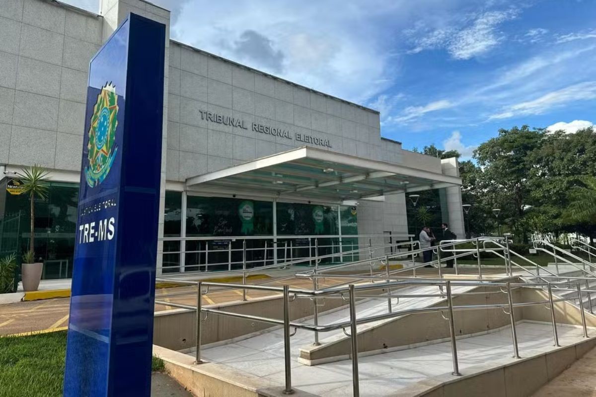 TRE-MS abre seleção para estagiários de nível superior e médio