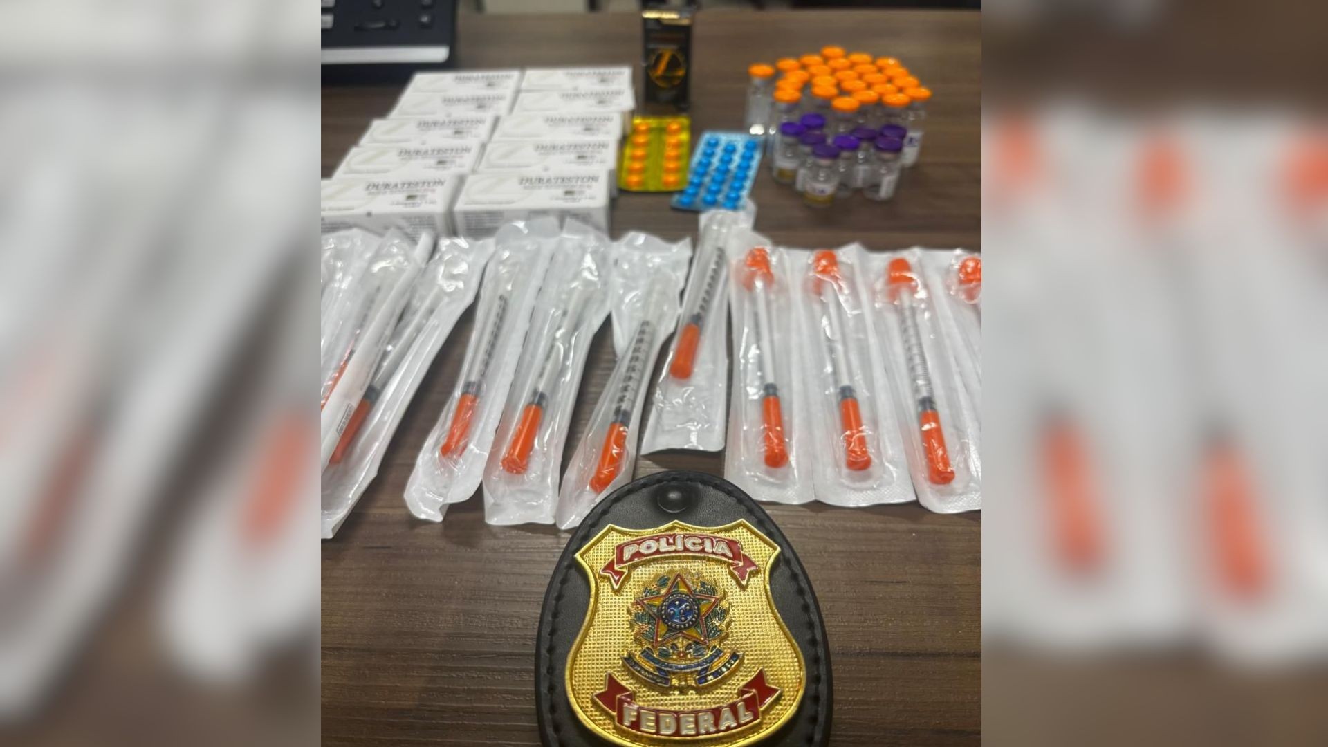 Polícia apreende Mounjaro e outros medicamentos de origem estrangeira em rodovia do interior de SP