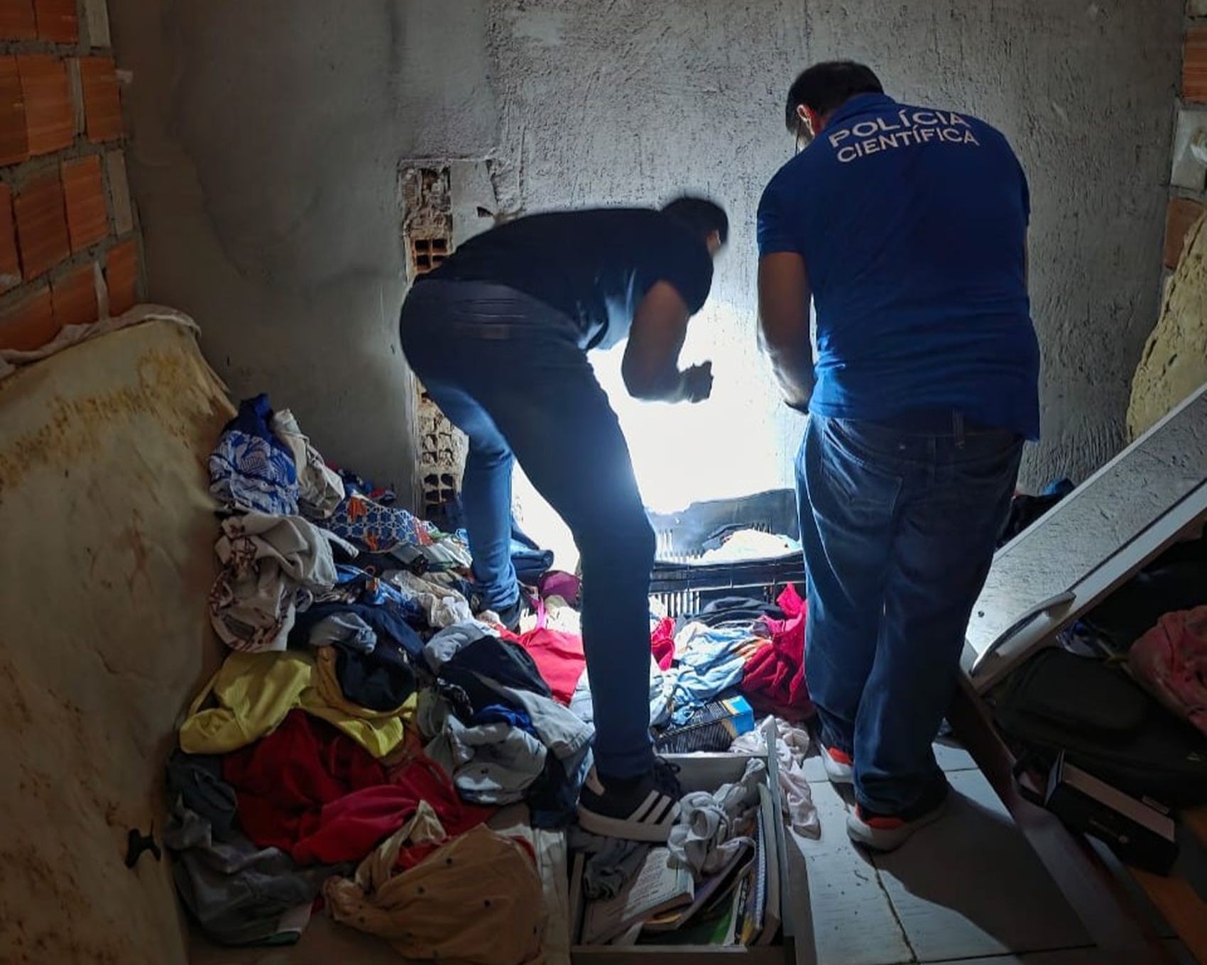 Homem é preso suspeito de armazenar conteúdo sexual infantil em Capela