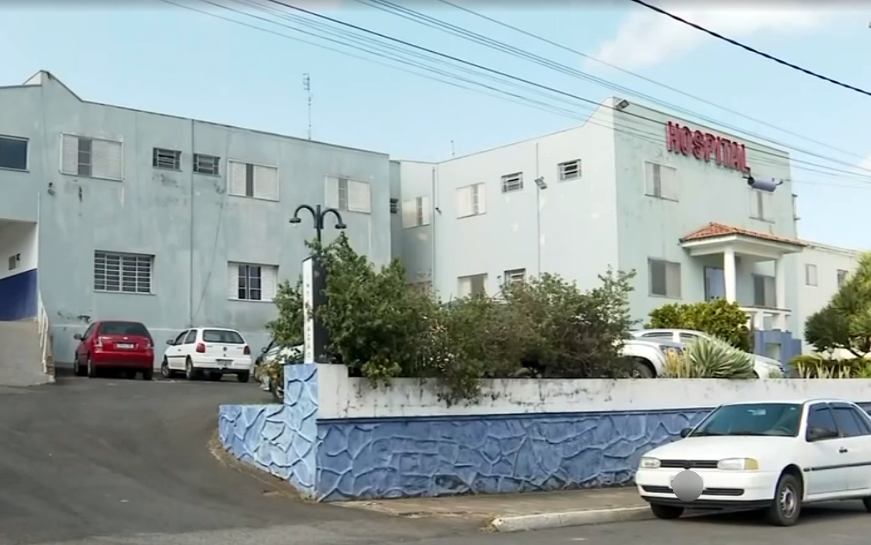 Menina de 3 anos morre após ser atingida por empilhadeira em fábrica de bolachas em Andradas, MG