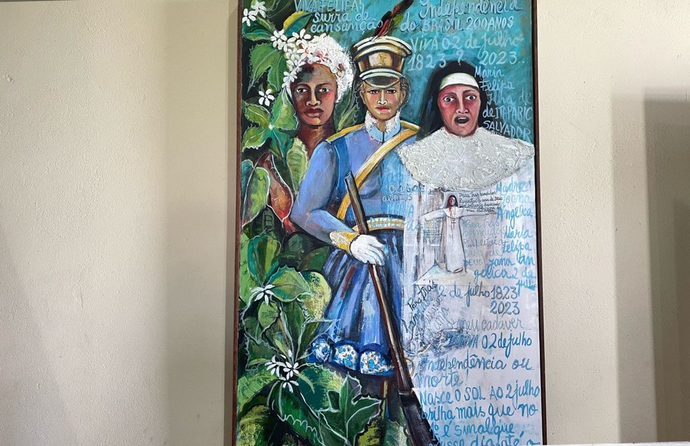 Obra "Surra de Cansanção", de Graça Ramos, no memorial à Maria Quitéria em Feira de Santana — Foto: Maylla Nunes/ g1