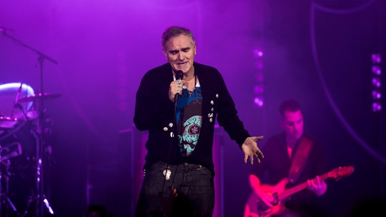 Morrissey remarca show no Brasil para fevereiro de 2024 após diagnóstico de dengue