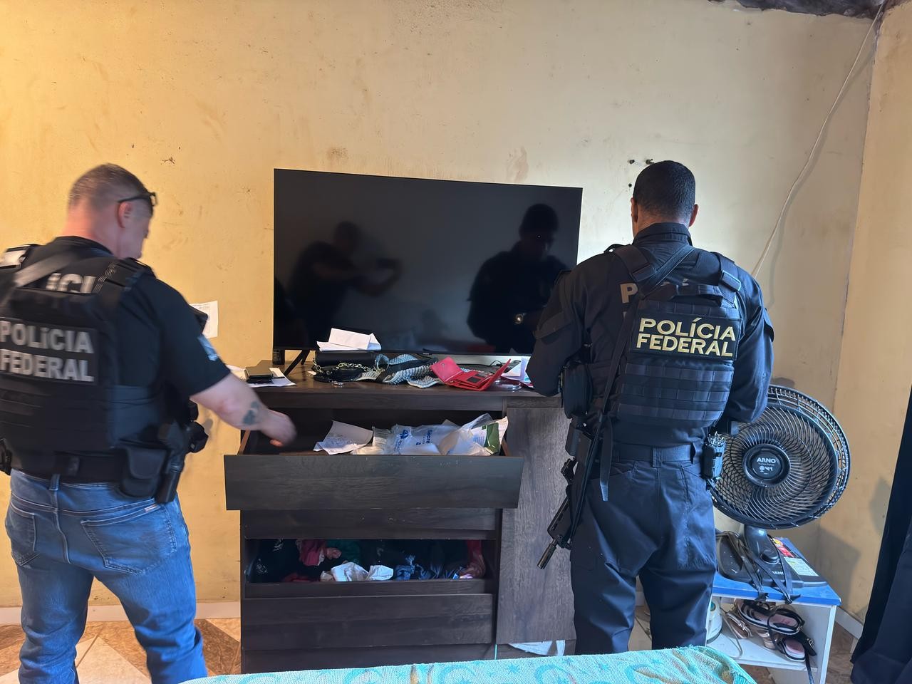 PF FAZ OPERAÇÃO PARA FRAUDES COMBATERS CONTRA A CAIXA ECONOMICA