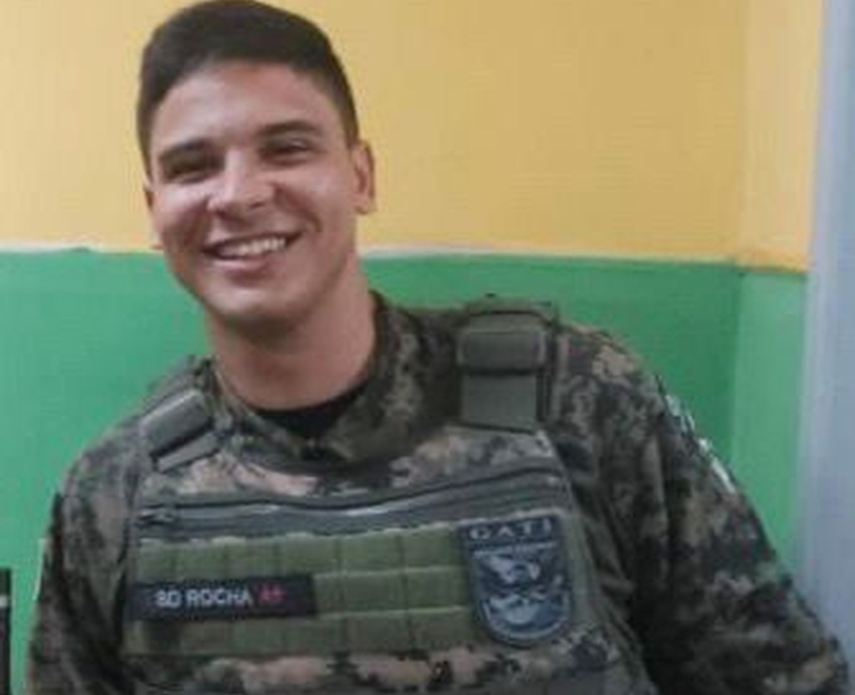 Policial Militar morre após perder controle de carro e bater contra poste na Rodovia SE-065 em São Cristóvão