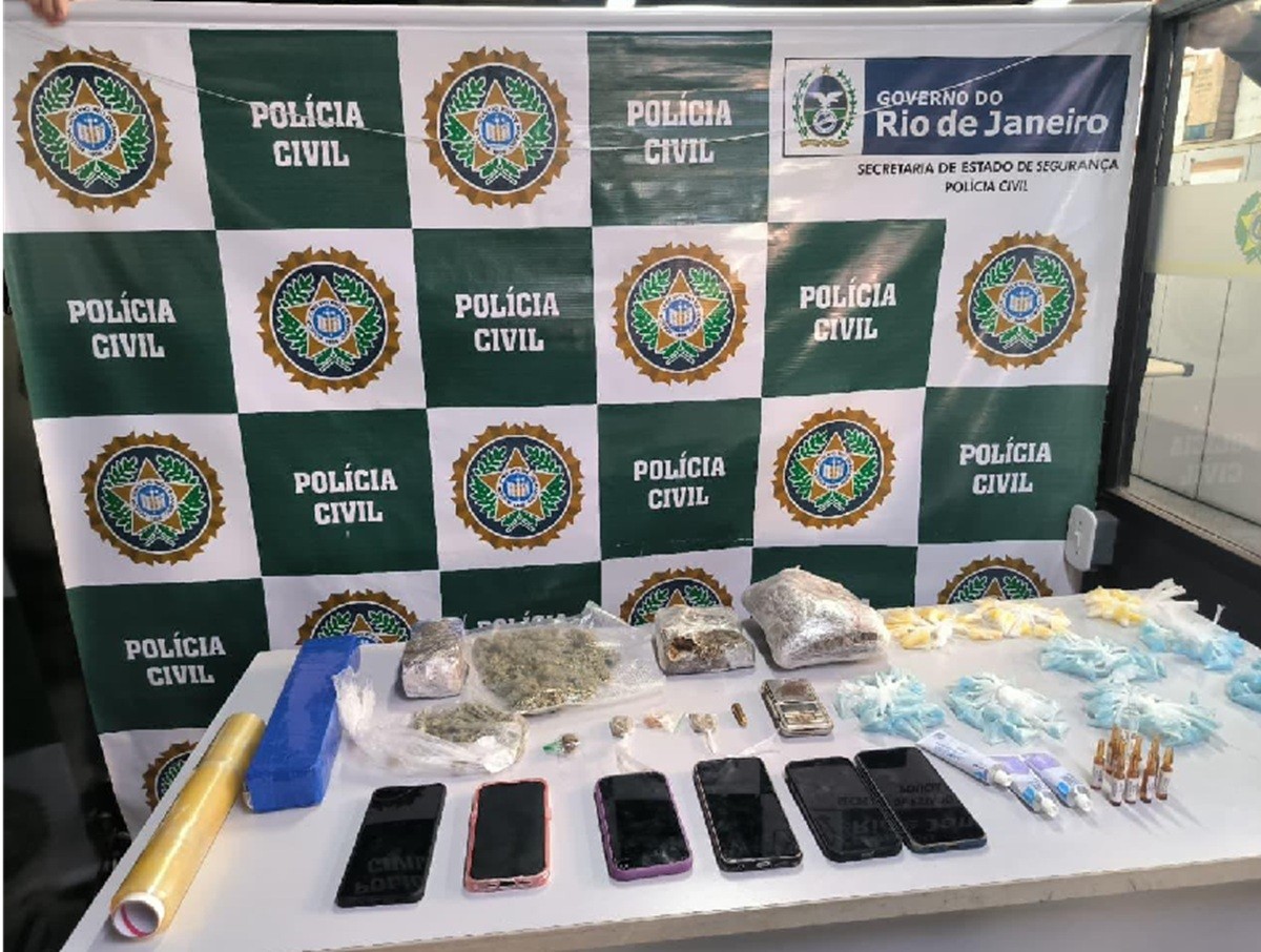 Homem é preso com ampola de fentanil, drogas e munição em operação da Polícia Civil em Campos
