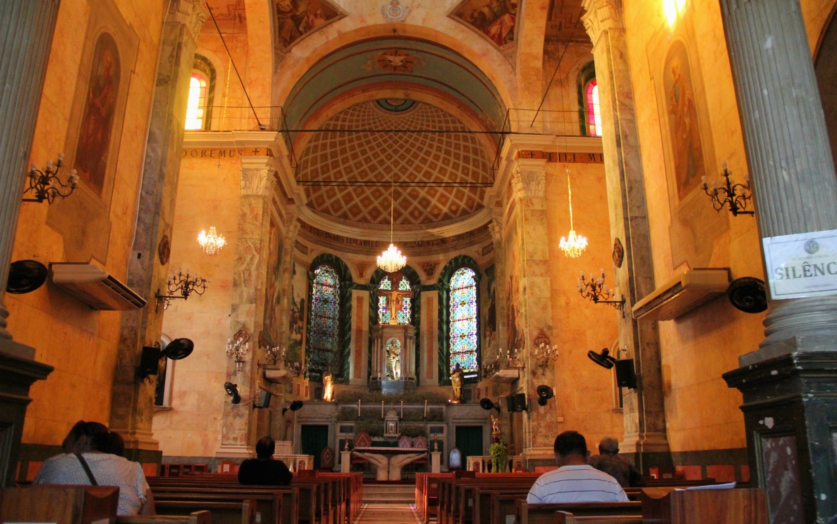 Igreja de São Sebastião convoca voluntários para limpar casa onde funcionará Museu de Arte Sacra em Manaus