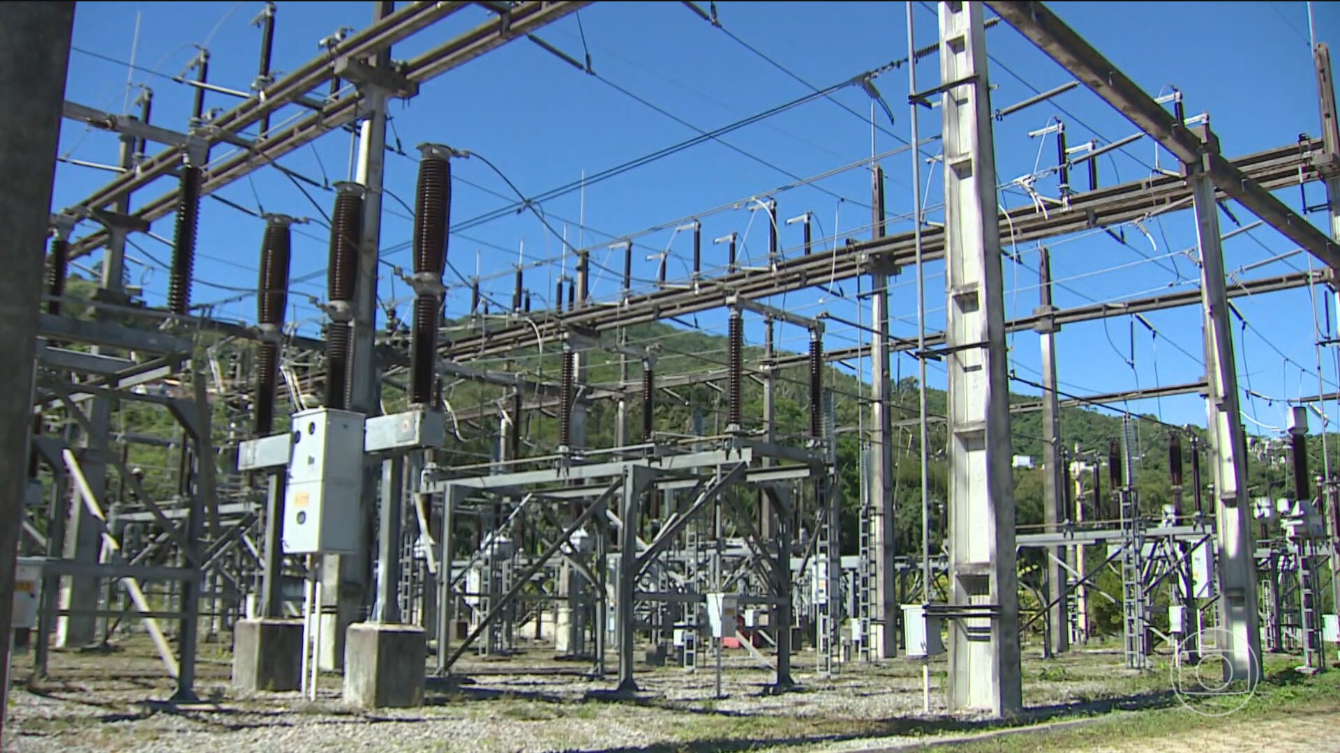Mercado livre de energia, em que o consumidor escolhe o fornecedor para pagar menos na conta de luz, está em expansão no Brasil
